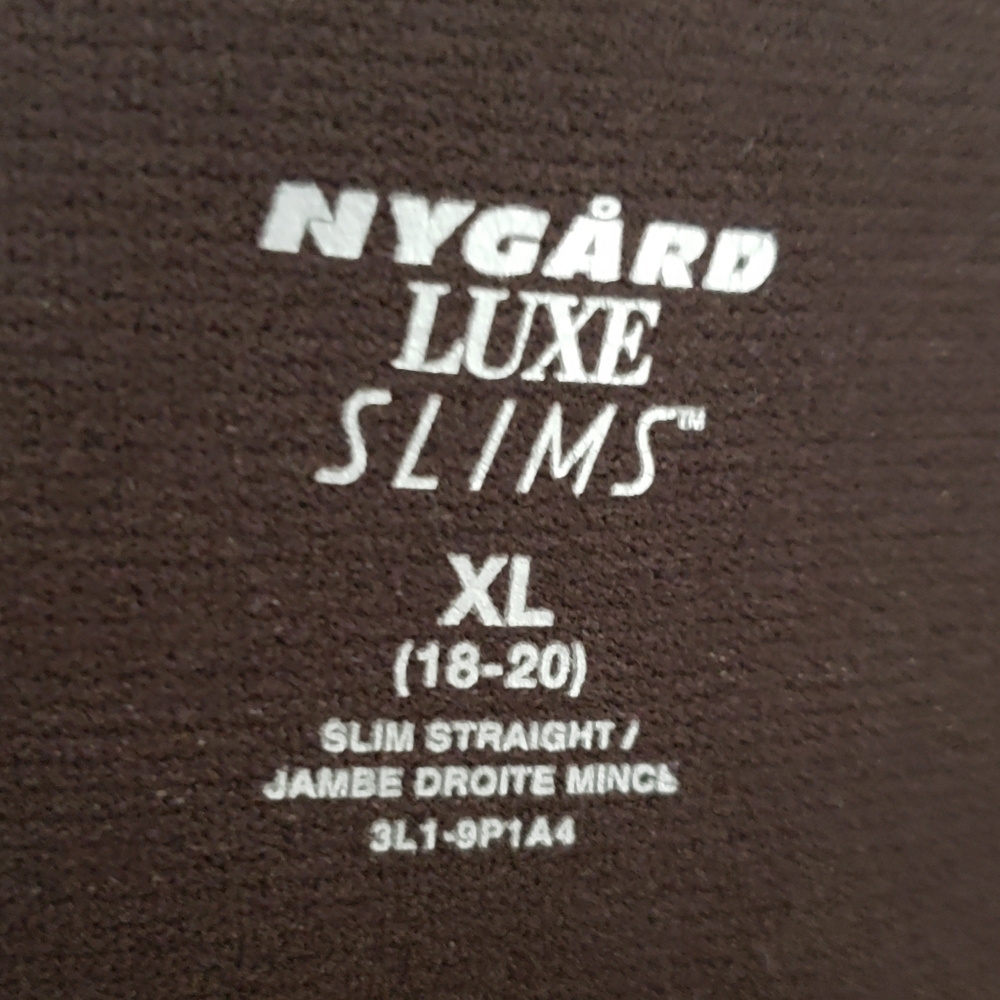 Nygard Leopard Print Slim Pants Size XL (18-20) - Picture 2 of 2